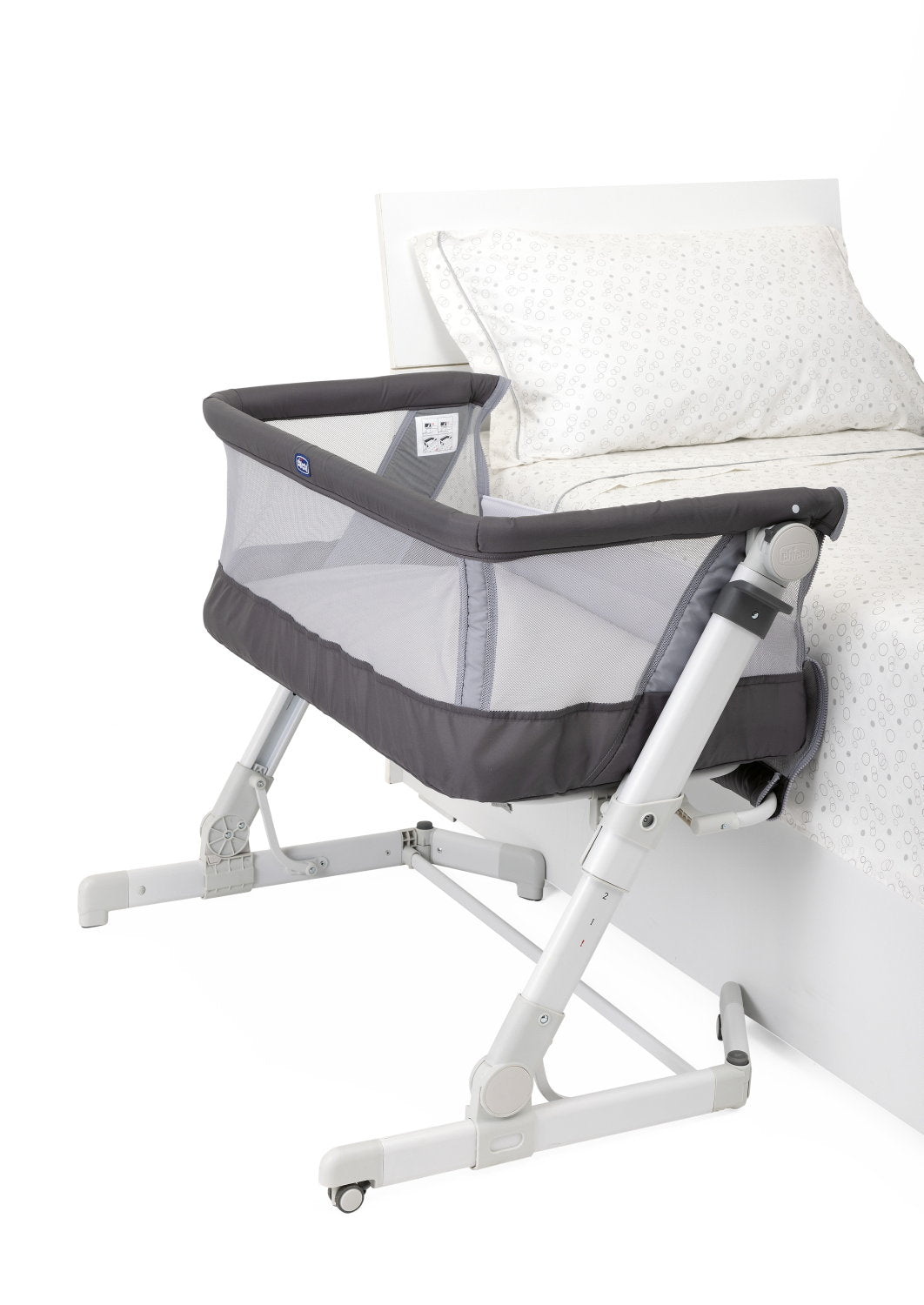 Chicco Next 2 Me Pop Up Bedside and Travel Crib, Atmosphere